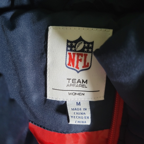 Womens vest.  New england patriots. Size medium.  No flaws - Picture 3 of 6